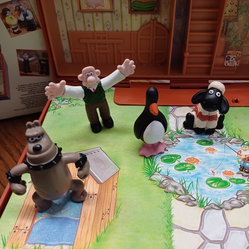 53 - Wallace & Gromit Play House.  This comes in its original box with all the figures.  The figures were... 