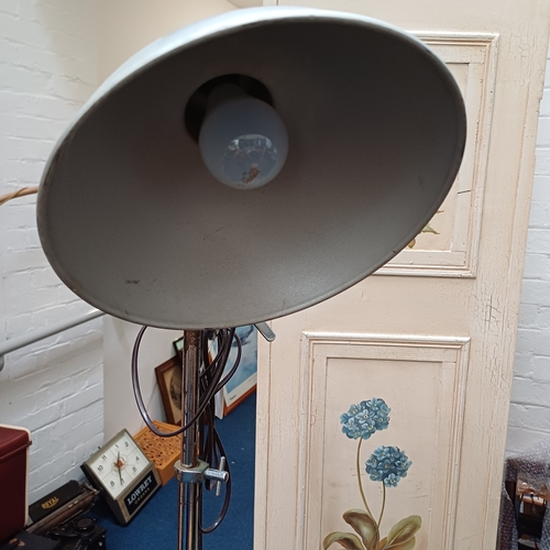 71 - 1960's metal floor lamp