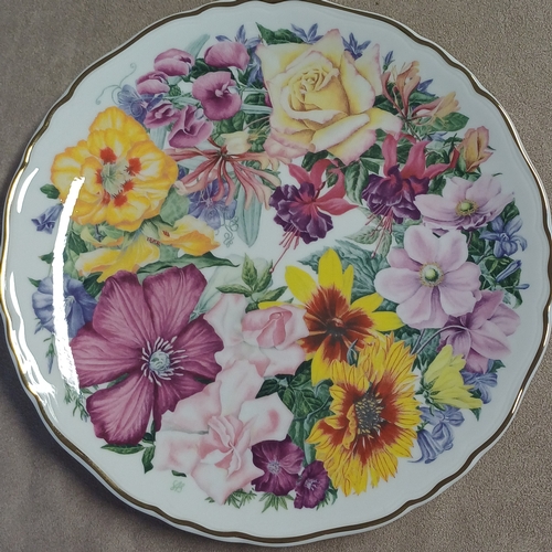 81 - Here we have three Royal Albert Plates 