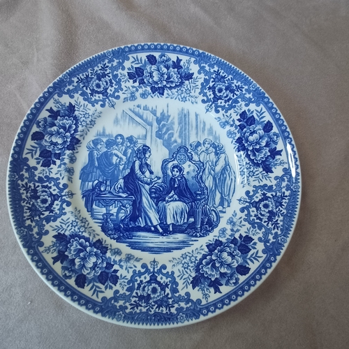 89 - Set of Wedgwood Queen's Ware Plates in 'The Charles Dickens Collection'
1.  'Nicholas Nickleby'
2. '... 