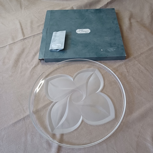 91 - Beautiful Crystal Glass Platter by J G Durand of France with a stunning Flower design.  This comes i... 