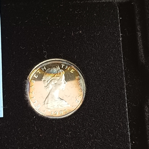 18 - Proof Coinage Set of Isle of Man 1983 Limited Edition 5,000 sets pressed