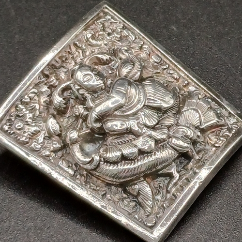 28 - Antique Victorian Indian Pin Brooch in Silver weighing 24.74g