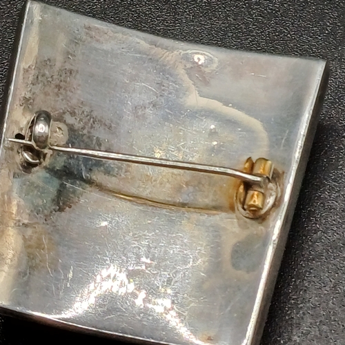 28 - Antique Victorian Indian Pin Brooch in Silver weighing 24.74g
