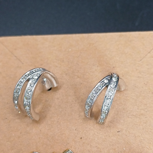 40 - Set of Four Pairs of Earrings.
- 925 Silver
- total weight 9.3 g