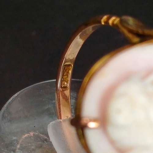 46 - Cameo Ring set in 9 ct gold weighing 3.71g size N