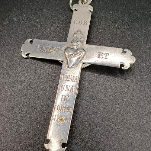 58 - Stunning Heavy Silver Cross and Chain
- 925 silver
- weight 36.20 g