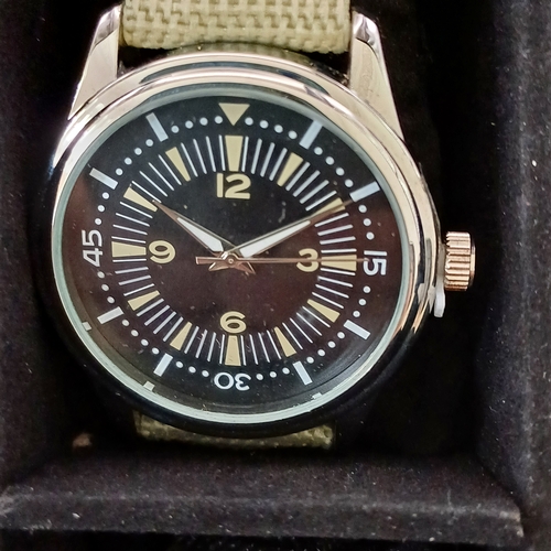 44 - Eagle Moss Watch Collection.  Here we are 16 watches, some are obviously working, but none have been... 