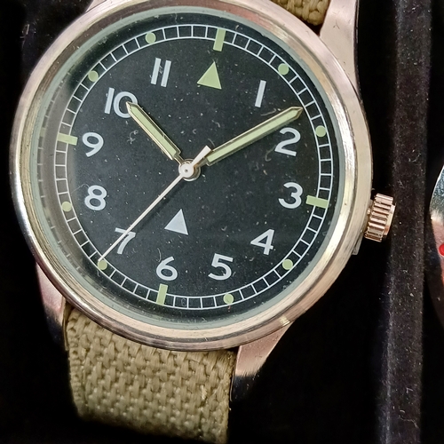 44 - Eagle Moss Watch Collection.  Here we are 16 watches, some are obviously working, but none have been... 