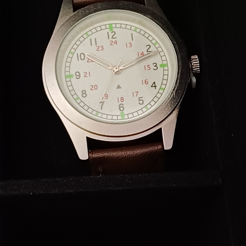 44 - Eagle Moss Watch Collection.  Here we are 16 watches, some are obviously working, but none have been... 