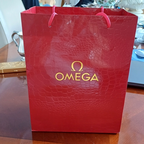 48 - Omega Constellation Automatic Chronometer circa 1970's in working order in its original box and pape... 