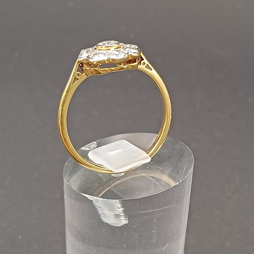 49 - Diamond Cluster Ring with Rose Cut Diamonds set in Platinum on an 18 carat yellow gold shank.
- appr... 