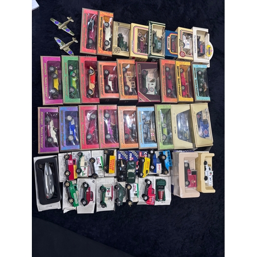 157 - Large selection of vintage model cars by Matchbox and Corgi