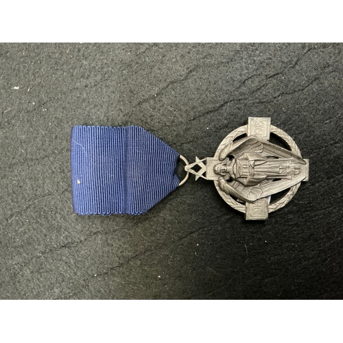 189 - Masonic Hallstone Jewel Medal, Silver, WW1 1914-1918 ...A Masonic WWI 1914-1918 medal is a commemora...