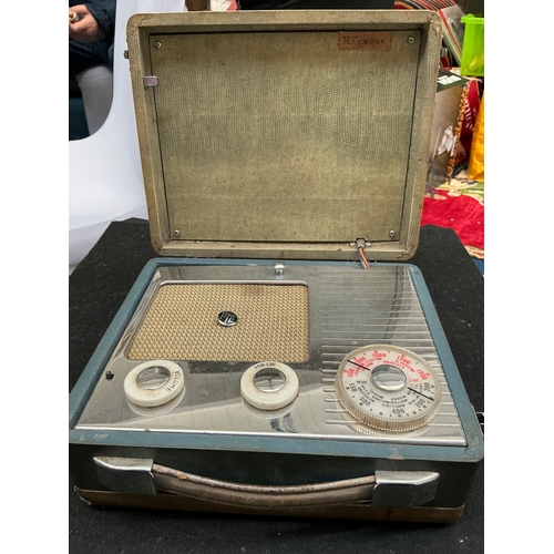 216 - PYE ‘Jewel Case Portable’ Valve radio 1955/1957