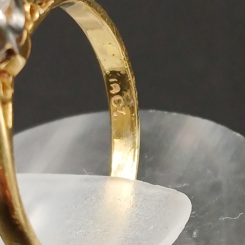 32 - Solitaire Diamond Ring set in 18 carat yellow gold.
- diamond weight approx 30 points
- weight 2.1g
... 