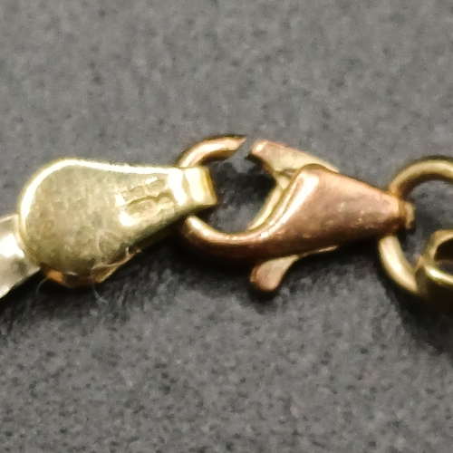 37 - Pretty Yellow and White 9 carat Gold Bracelet weighing 3.35g