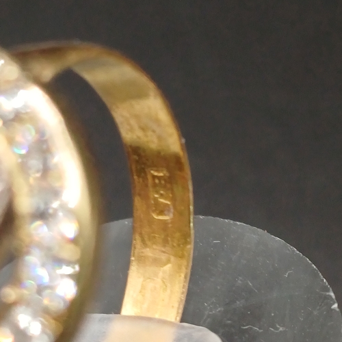 59 - Georgian Diamond Ring with Old Mined Cut Diamonds in 18ct gold in very good condition for the age of... 