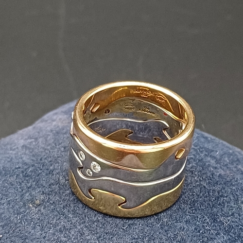 97 - Georg Jensen  Fusion Ring in Yellow and White 18 carat Gold with Diamonds Set in.
- Total weight 26g... 