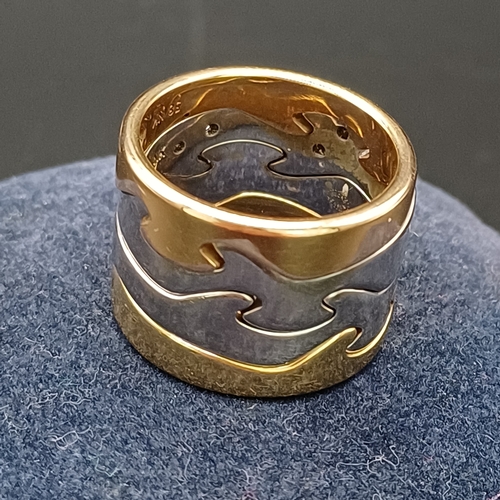 97 - Georg Jensen  Fusion Ring in Yellow and White 18 carat Gold with Diamonds Set in.
- Total weight 26g... 