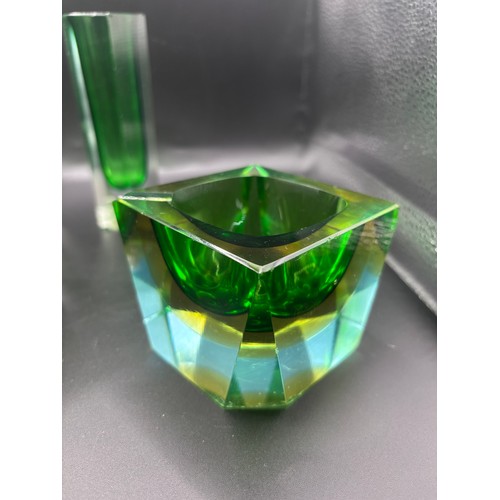 70 - Modern Murano Glass vases & ashtray. Fair condition, some damage see pictures.