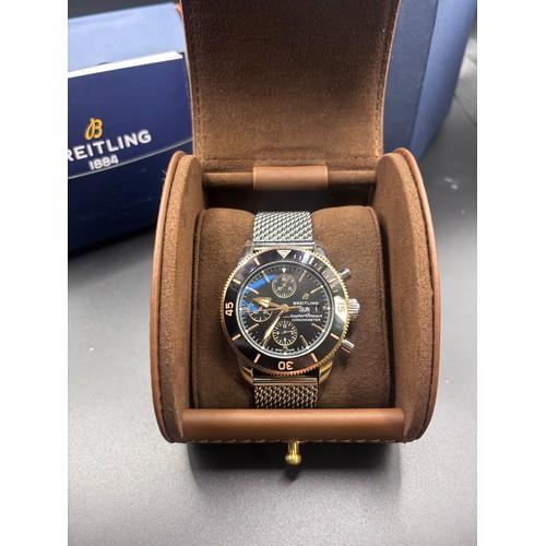19 - Stunning example in brand new condition of the Breitling Superocean Heritage Chronograph44. 44mm sta... 