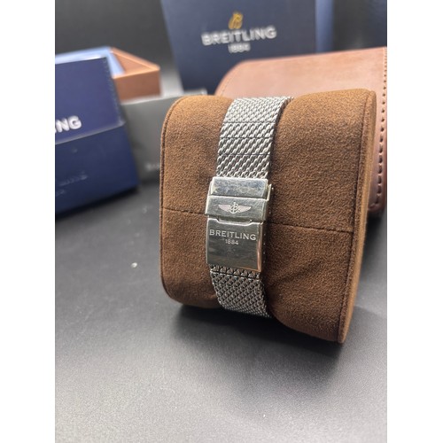 19 - Stunning example in brand new condition of the Breitling Superocean Heritage Chronograph44. 44mm sta... 