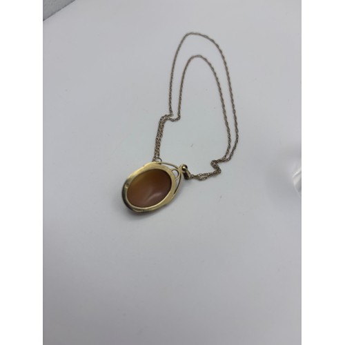17 - Beautiful 9ct cameo ring and necklace.
Size P; Total weight 8.24g