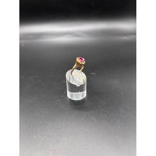 18 - 14ct gold Ruby & Diamond ring. Size O. Weight 3.6g