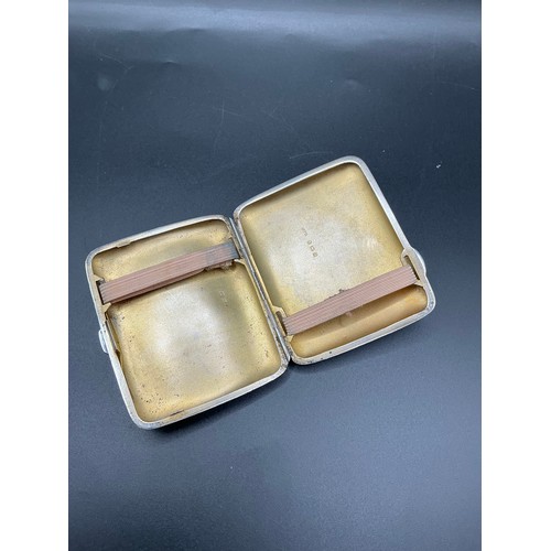 67B - Sterling silver cigarette case, excellent condition weight 83g