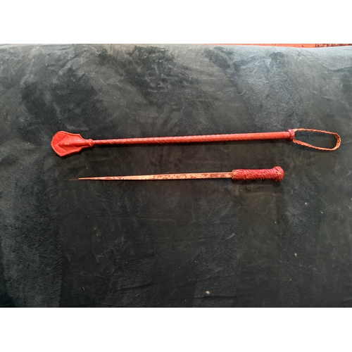 68A - 20th century officers riders crop with hidden dagger