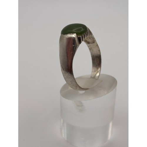 43 - 925 silver rings x3 
combined weight 13.36g
Size z
Size q
Size q