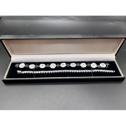 52A - Two stunning sterling silver 925 bracelets. beautiful and delicate.
