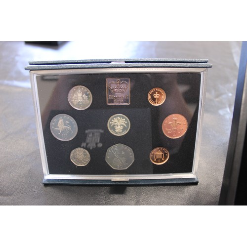 170 - Royal Mint Proof Sets (6) comprising 1971 (no outer, toned), 1984 blue case (toned), 1995 blue case,... 