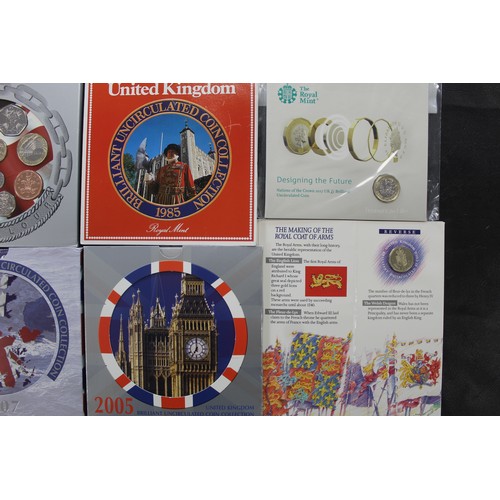 189 - BUNC Year & coin sets (8) comprising 1985, 2005, 2006 & 2007 year sets, 1988 £1 coin, 2017 £... 