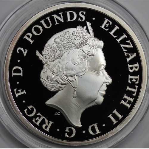 115 - 2019 Silver proof Queen's Beast Falcon of the Plantagenets. A few small marks in the fields otherwis... 