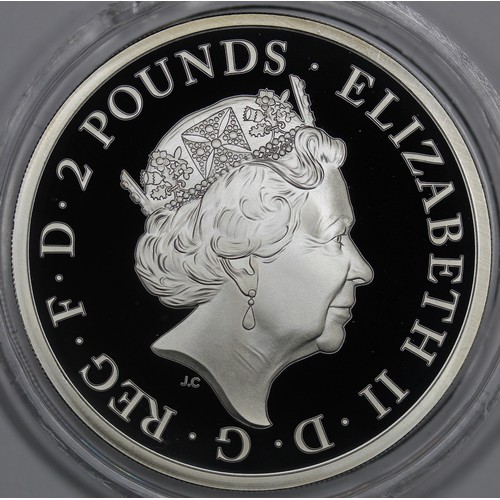 118 - 2018 Silver proof Queen's Beast Red Dragon of Wales. Some surface dust and tiny spot behind neck. In... 