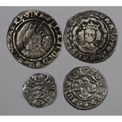 10 - A small assortment of hammered coins comprising a 1570 Elizabeth I sixpence, Edward III groat, Edwar... 