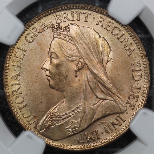 148 - 1899 Half Penny, Victoria (Freeman 376, S.3962). Graded MS66RD, choice uncirculated with full mint l... 