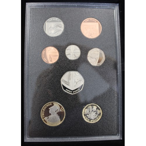 2170 - Royal Mint 2020 13-coin proof set collectors edition including Tokyo Olympics 50p. All coins as stru... 