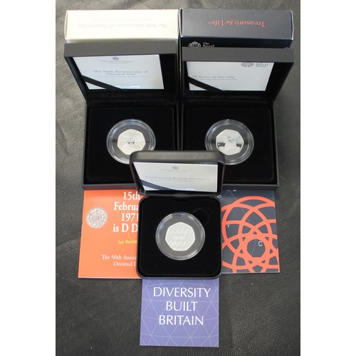 2131 - A selection of silver proof 50p coins (3) comprising 2019 50 years of the 50p with privy mark in exe... 