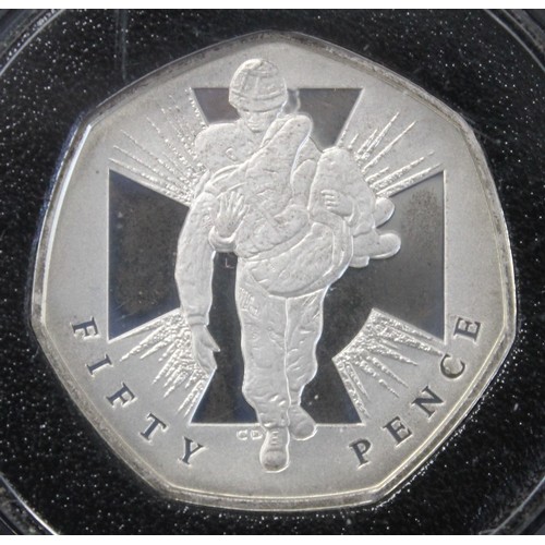 2116 - 2006 Silver proof piedfort Victoria Cross 2-coin set. Some light tarnish on the wounded soldier coin... 