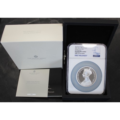 2188 - 2021 Silver proof £10 5oz featuring the Gothic Crown Portrait, part of the Great Engravers Ser... 