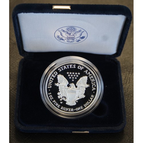 2219 - USA 2007-W Silver proof Eagle $1. A few minor surface marks otherwise as issued. Cased with COA.