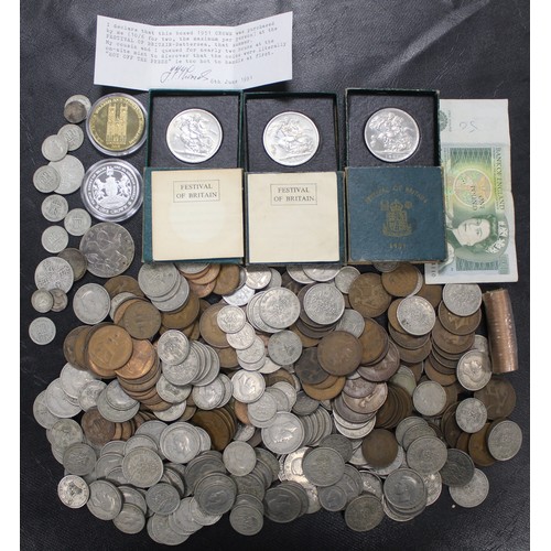 129 - Mixed UK pre-decimal coins totalling in excess of 2.6kg to include three 1951 Festival of Britain cr... 