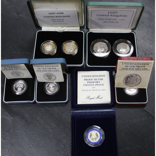 220 - Proof Silver Decimal Assortment. All cased. Some foxing. £2 1997 & 1998. 1997 50p, Large and Sma... 