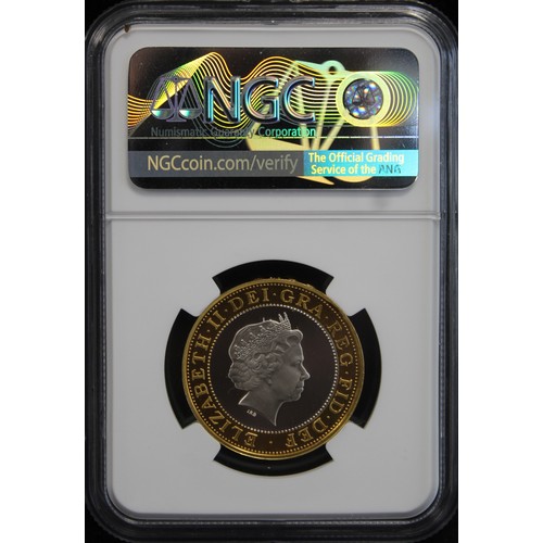 187 - 1999 Silver proof piedfort £2 with holographic finish. Graded NGC PF68 Ultra Cameo. Struck to celebr... 