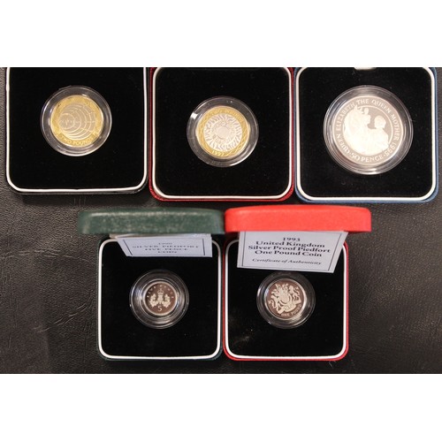 221 - Silver proof piedfort assortment (5) comprising 1995 St. Helena 50p (double crown), 1997 Technology ... 