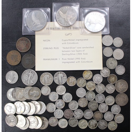 301 - New York Gardiners Island 3-coin pattern set as part of an assortment of American coin in silver, ni... 