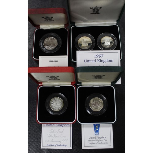 155 - Silver proof 50p coins (5) comprising 1994 D-Day Anniversary, 1997 2-coin set with outgoing large an... 